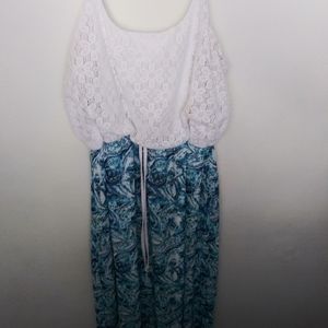 Floor length faded glory dress.